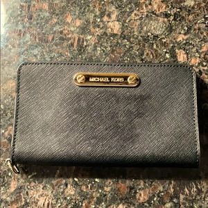 Black Michael Kors wallet